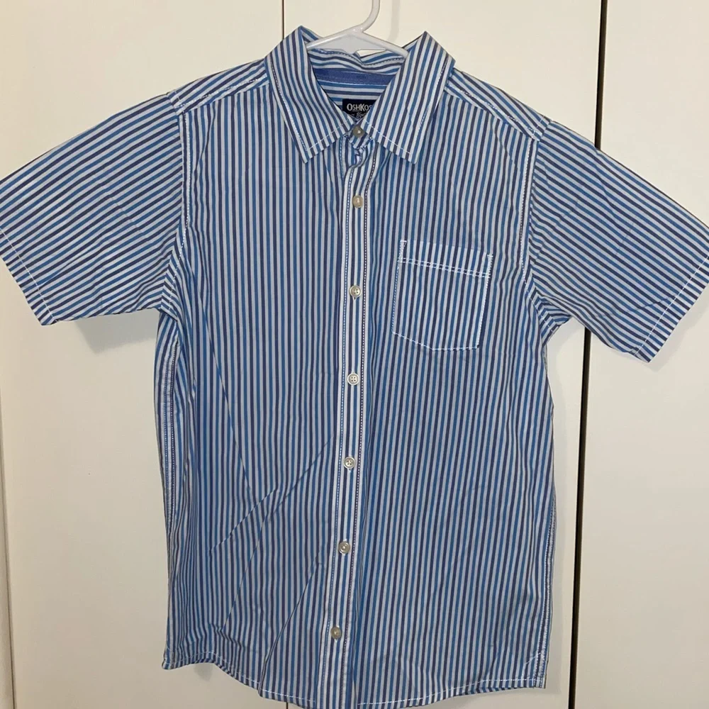 🔹OshKosh B’Gosh Button Down🔹